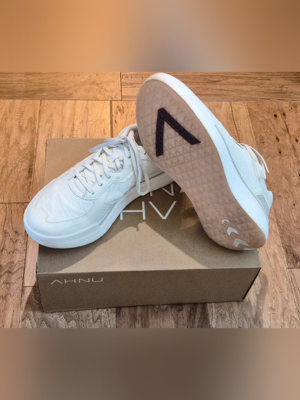 Ahnu Sequence 1.1 Sport Leather Casual Shoes - Picture 4 of 6